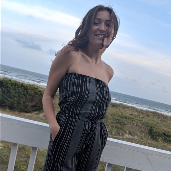 Meet your Posher, Riley - Picture 2 of 4